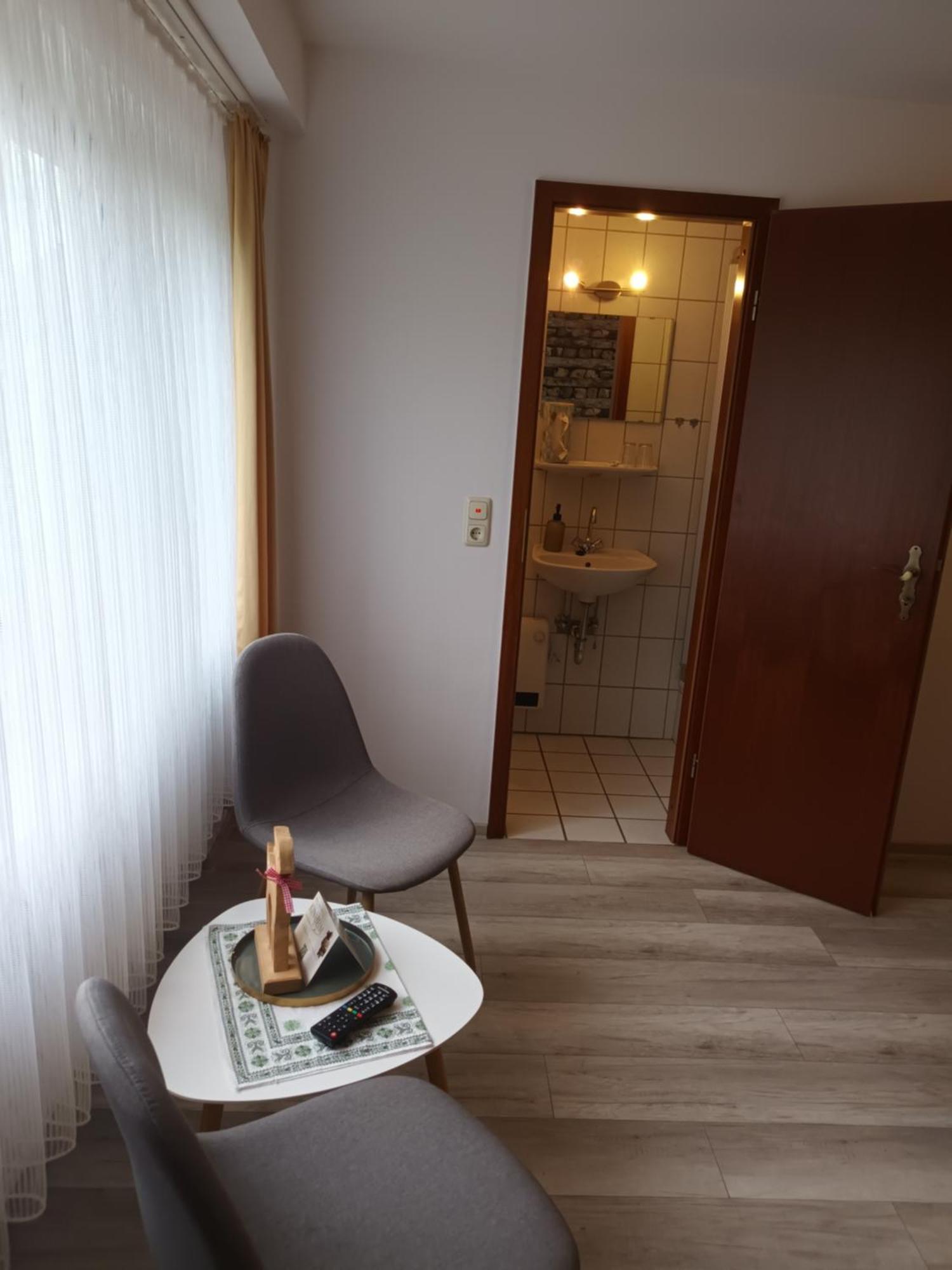 Gaestehaus A21 Kinheim Esterno foto